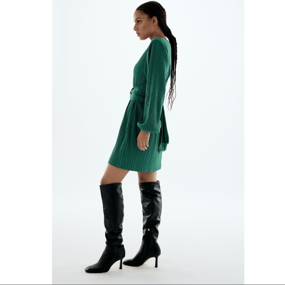 ZARA LONG SLEEVE DRESS IN GREEN WITH TIE - Picture 3 of 13